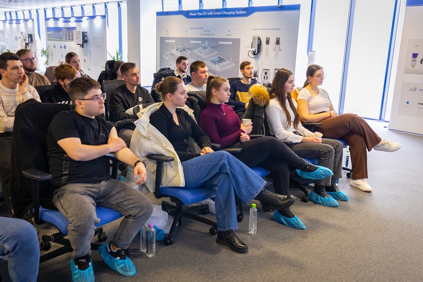 174099477761617521.jpg 2I4A6903 (1).jpg